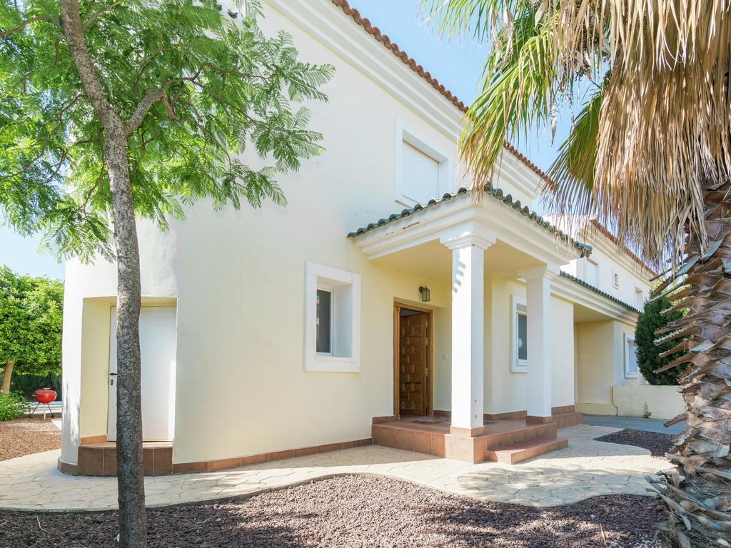 Belvilla By Oyo Villa Mosa Claire Banos y Mendigo Exterior foto