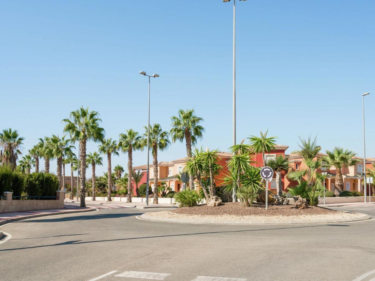 Belvilla By Oyo Villa Mosa Claire Banos y Mendigo Exterior foto